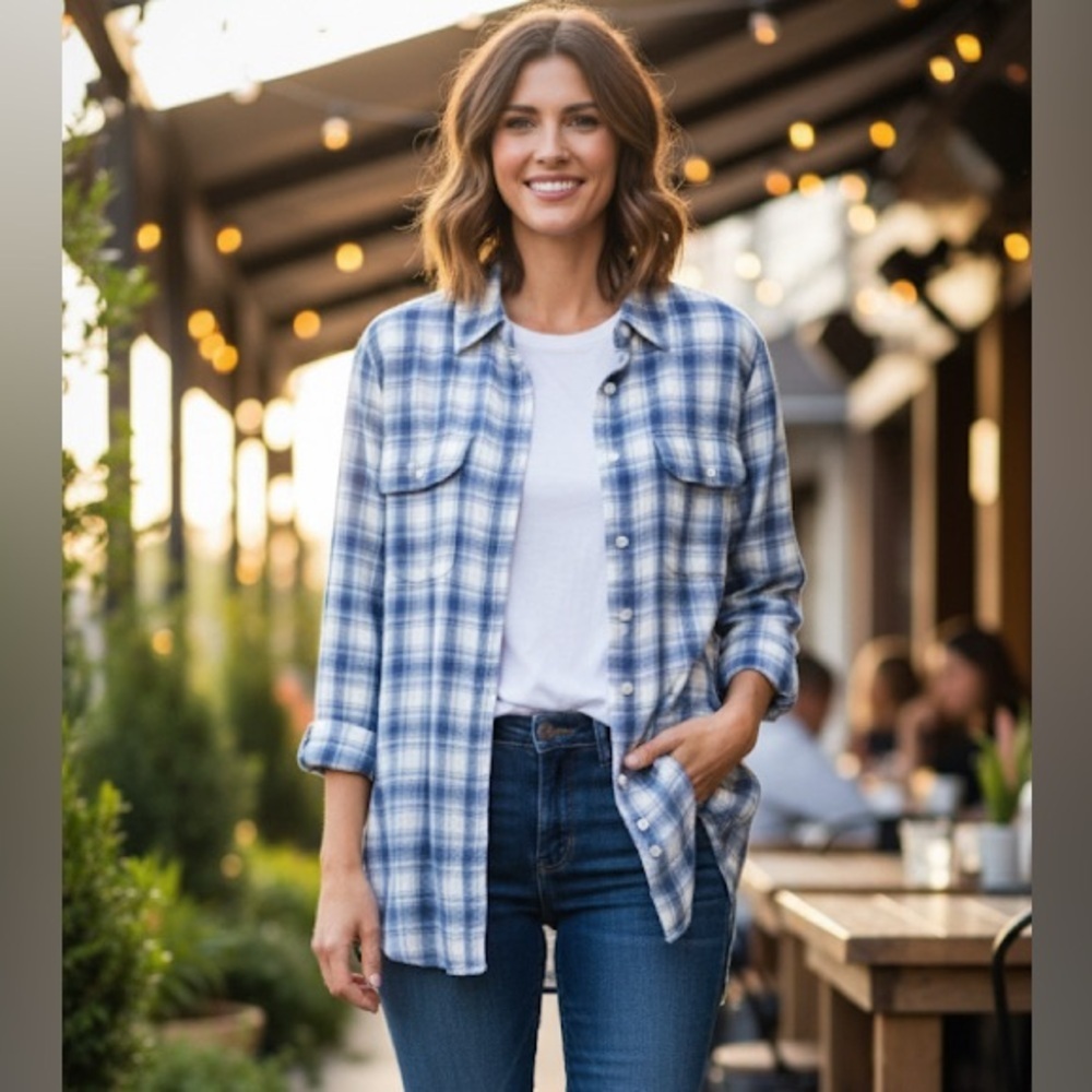 Women's Plaid top